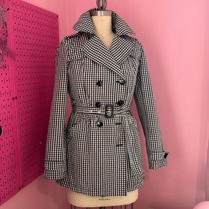 Betsey Johnson Rain Jacket Small
